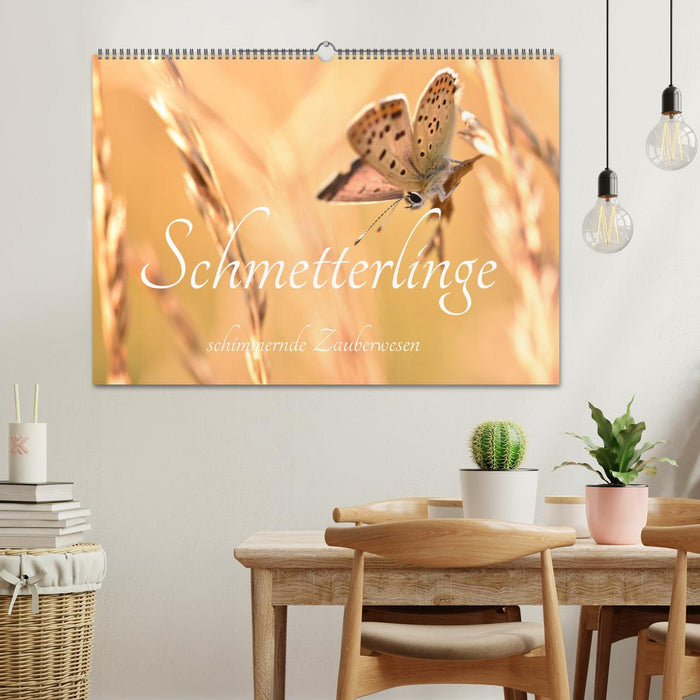 Schmetterlinge. Schimmernde Zauberwesen (CALVENDO Wandkalender 2025)