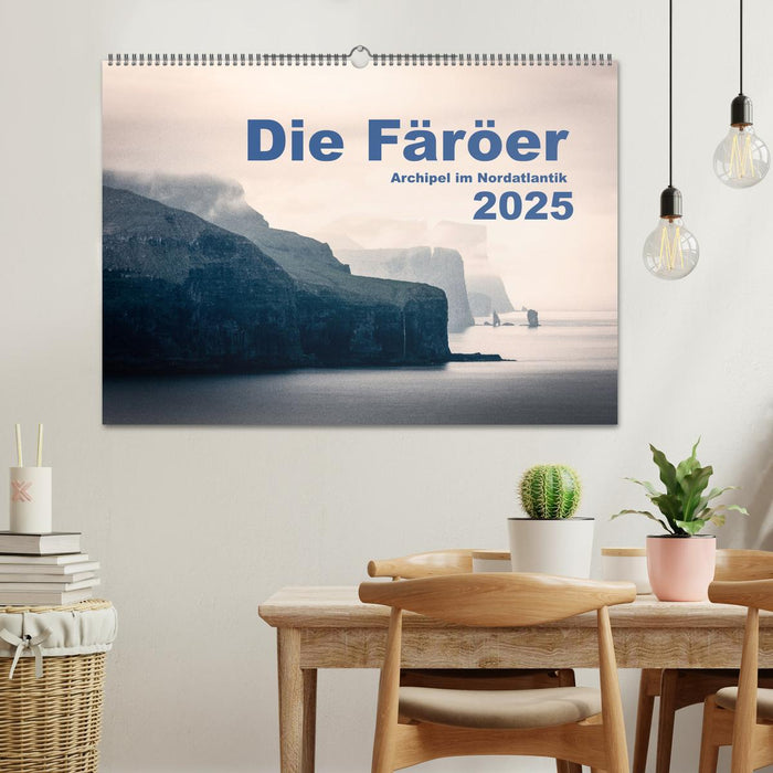 Färöer Archipel im Nordatlantik (CALVENDO Wandkalender 2025)