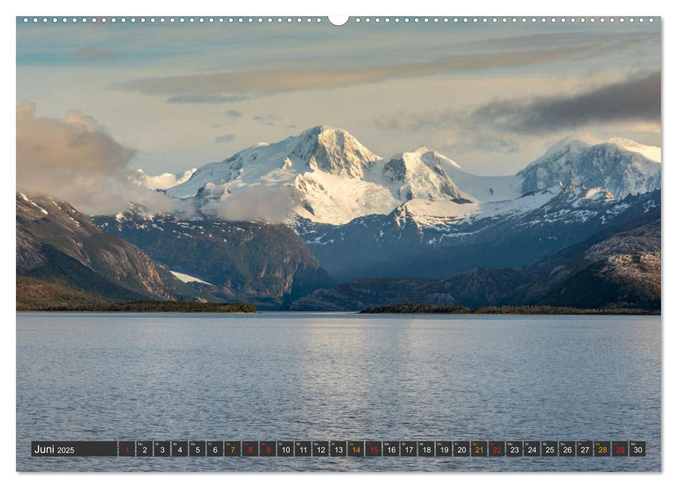 Südamerika - Reise ans Ende der Welt (CALVENDO Premium Wandkalender 2025)