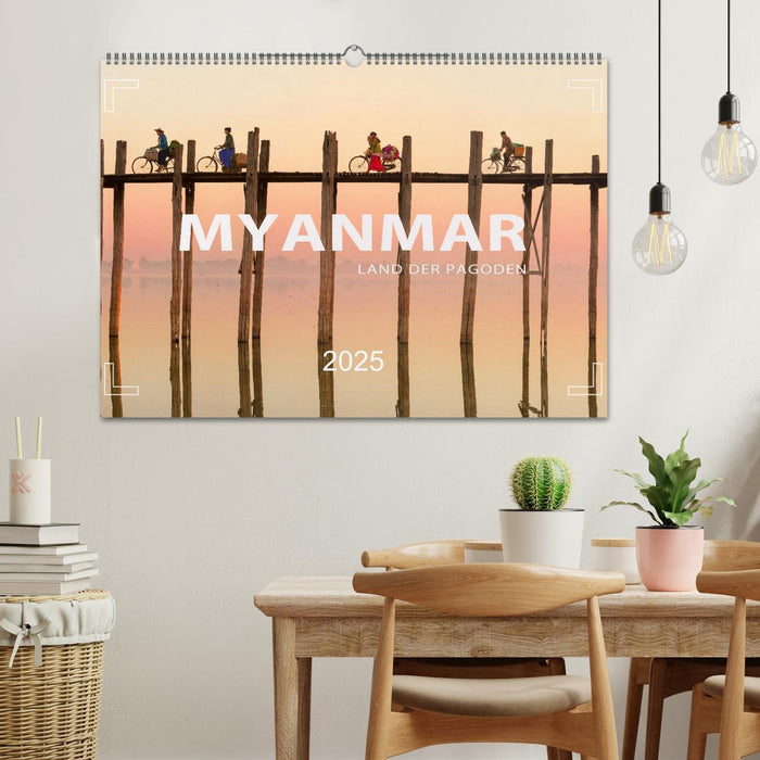 MYANMAR - Land der Pagoden (CALVENDO Wandkalender 2025)