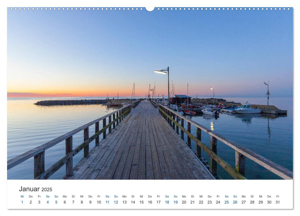 Bornholm - Die Sommerinsel (CALVENDO Premium Wandkalender 2025)