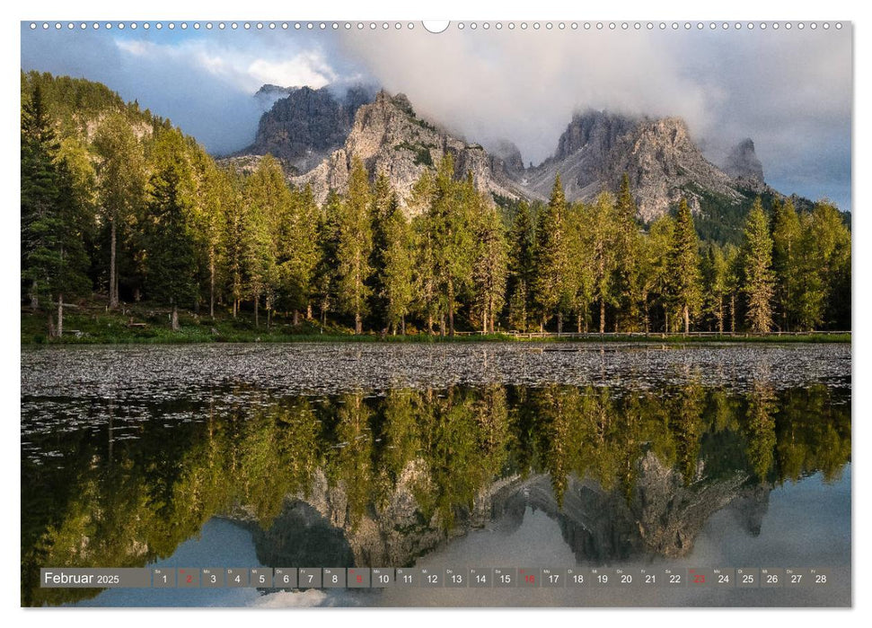 Traumplätze in den Dolomiten (CALVENDO Premium Wandkalender 2025)