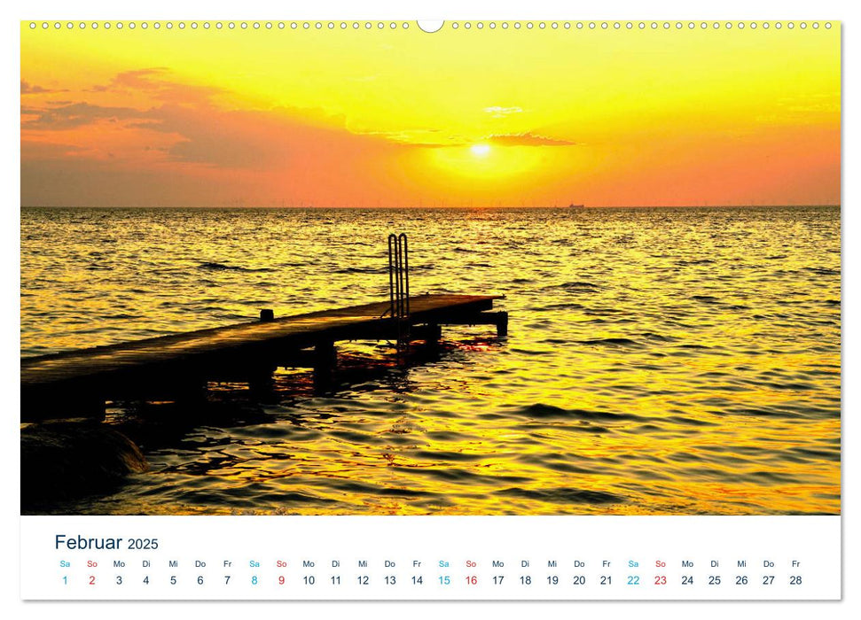 Der Fehmarn-Steg (CALVENDO Premium Wandkalender 2025)