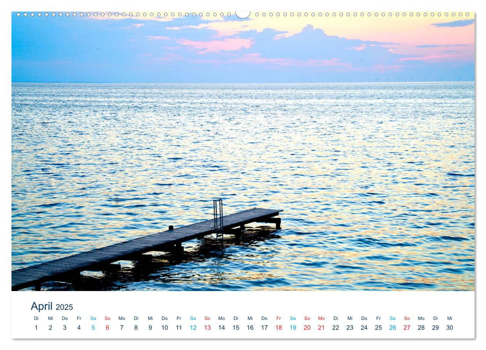 Der Fehmarn-Steg (CALVENDO Premium Wandkalender 2025)