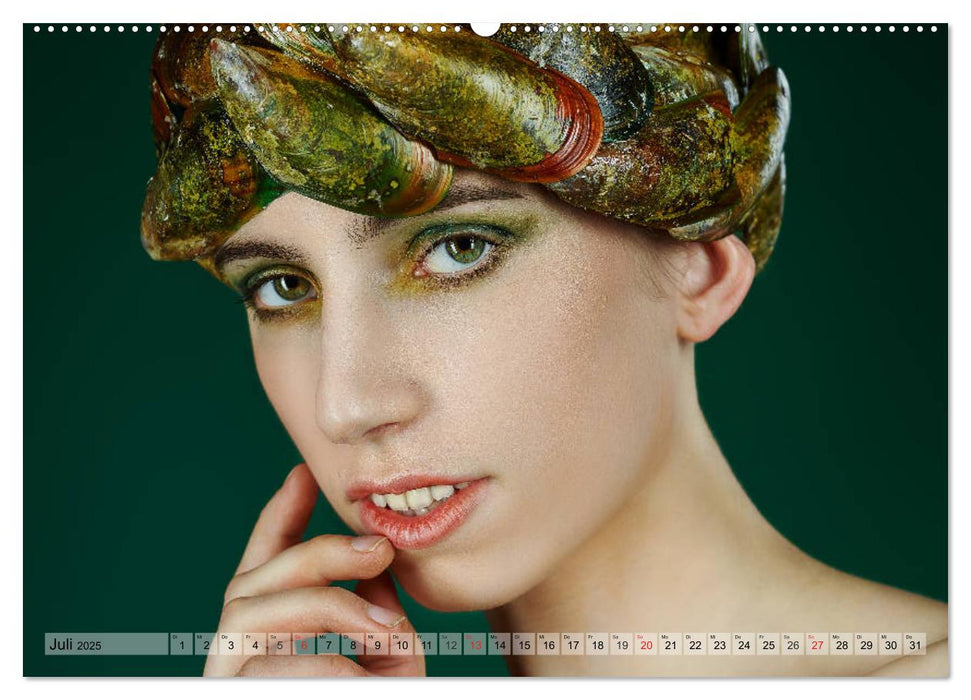 Beauty Faces - fotografiert von Michael Allmaier (CALVENDO Premium Wandkalender 2025)