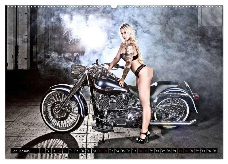 Motorräder und Sexy Girls (CALVENDO Premium Wandkalender 2025)