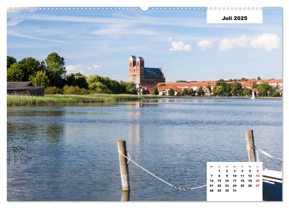 Prenzlau - Perle der Uckermark (CALVENDO Premium Wandkalender 2025)