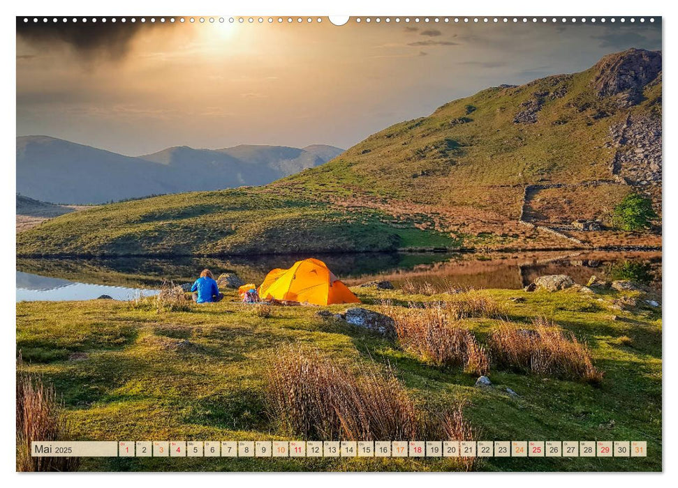 Let's start Camping (CALVENDO Premium Wandkalender 2025)