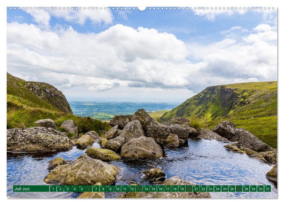 Irland. Insel zwischen den Meeren (CALVENDO Premium Wandkalender 2025)