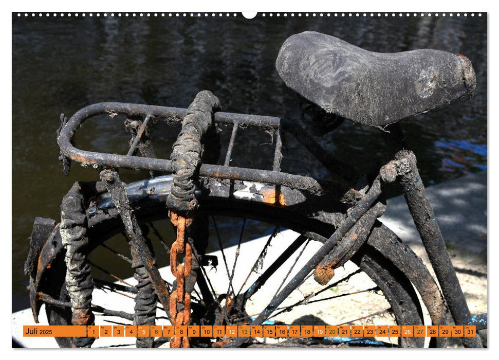 Bikes forever (CALVENDO Premium Wandkalender 2025)