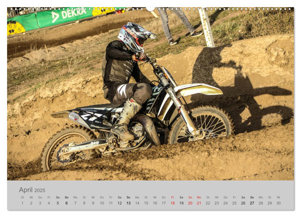 Two-Stroke racing (CALVENDO Premium Wandkalender 2025)