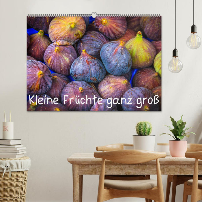 Kleine Früchte ganz groß (CALVENDO Wandkalender 2025)