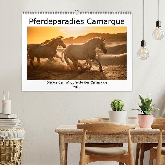 Pferdeparadies Camargue (CALVENDO Wandkalender 2025)