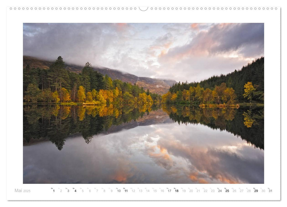 Schottland - Ein Roadtrip durch die herbstlichen Highlands (CALVENDO Premium Wandkalender 2025)