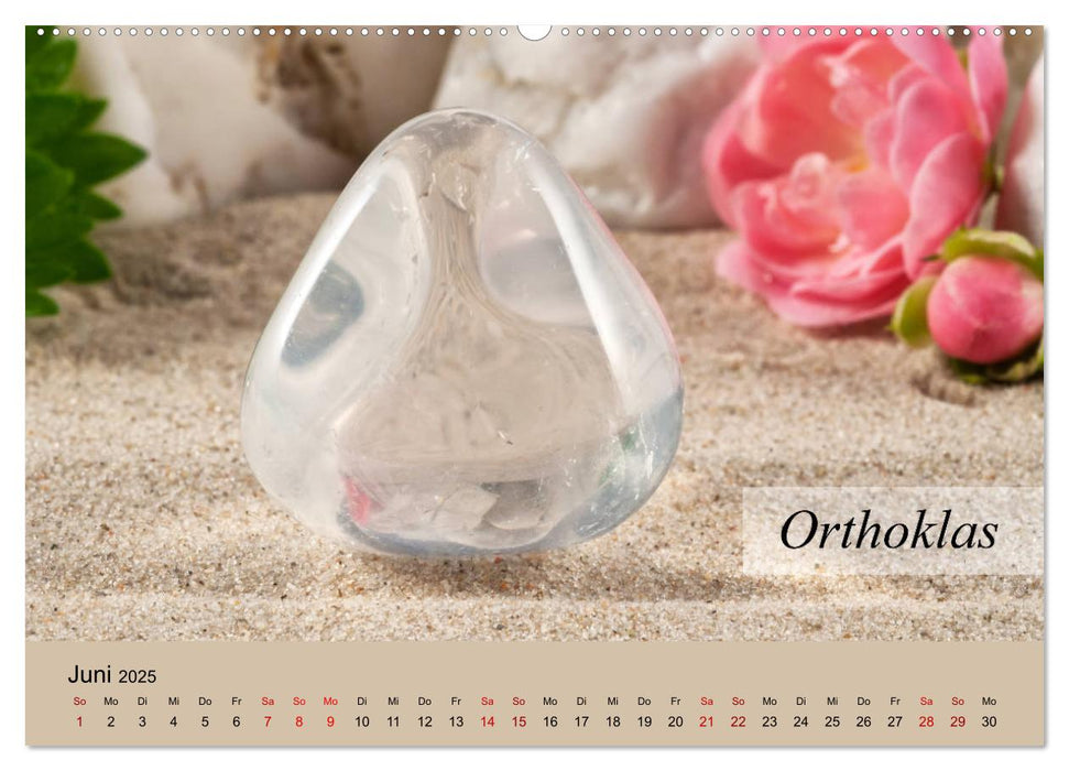 Farbenfrohe Halbedelsteine (CALVENDO Premium Wandkalender 2025)