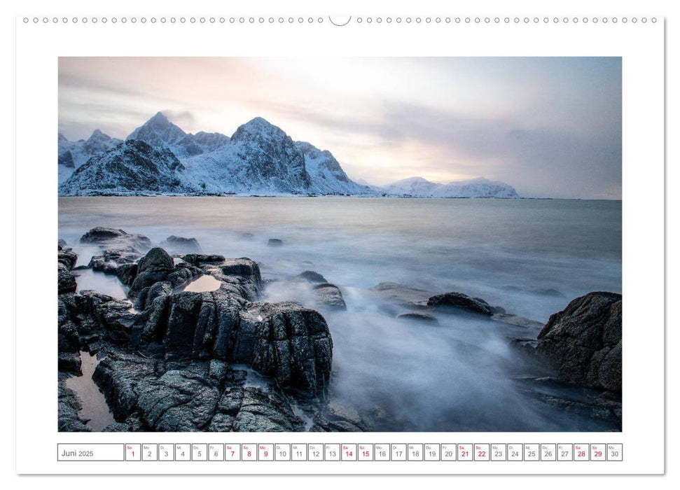 Geheimnisvolle Lofoten (CALVENDO Premium Wandkalender 2025)