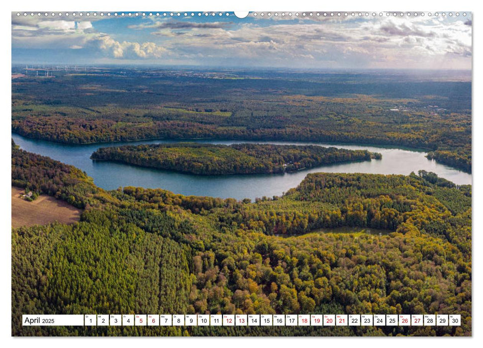 Ostbrandenburg von oben (CALVENDO Premium Wandkalender 2025)