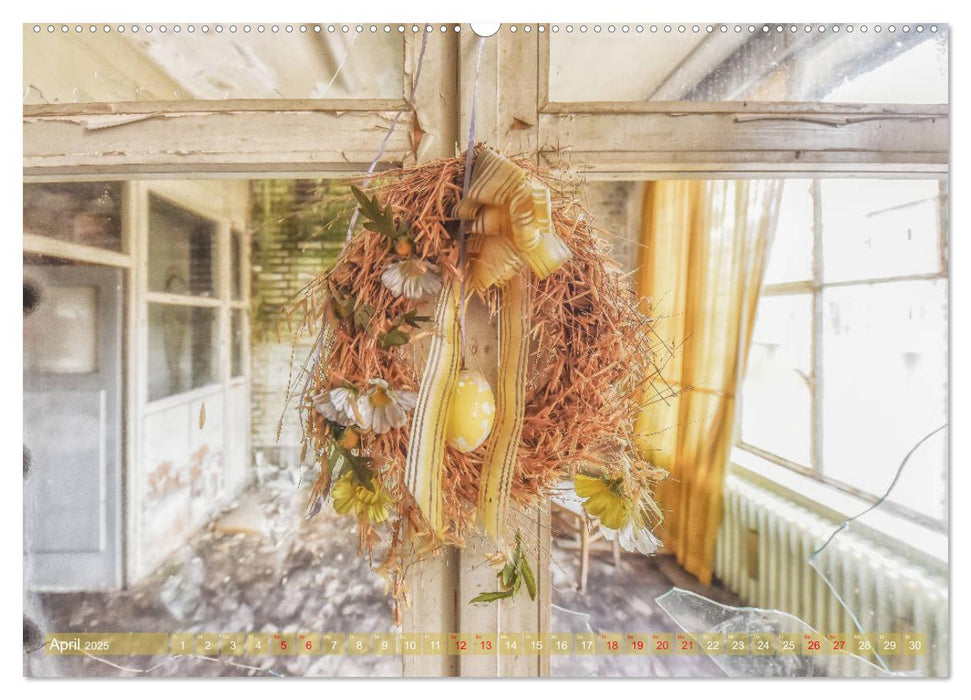 Fenster und Türen in Lost Places (CALVENDO Wandkalender 2025)