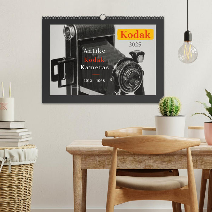 KODAK Antike Kameras 1912 - 1968 (CALVENDO Wandkalender 2025)