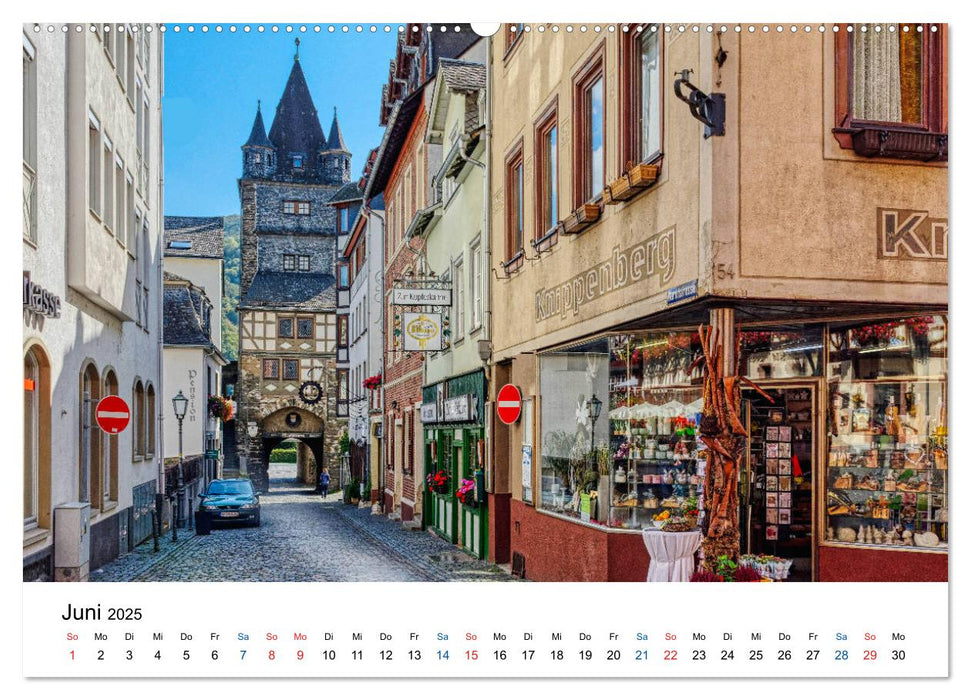 Bacharach - Fachwerkromantik am Rhein (CALVENDO Premium Wandkalender 2025)