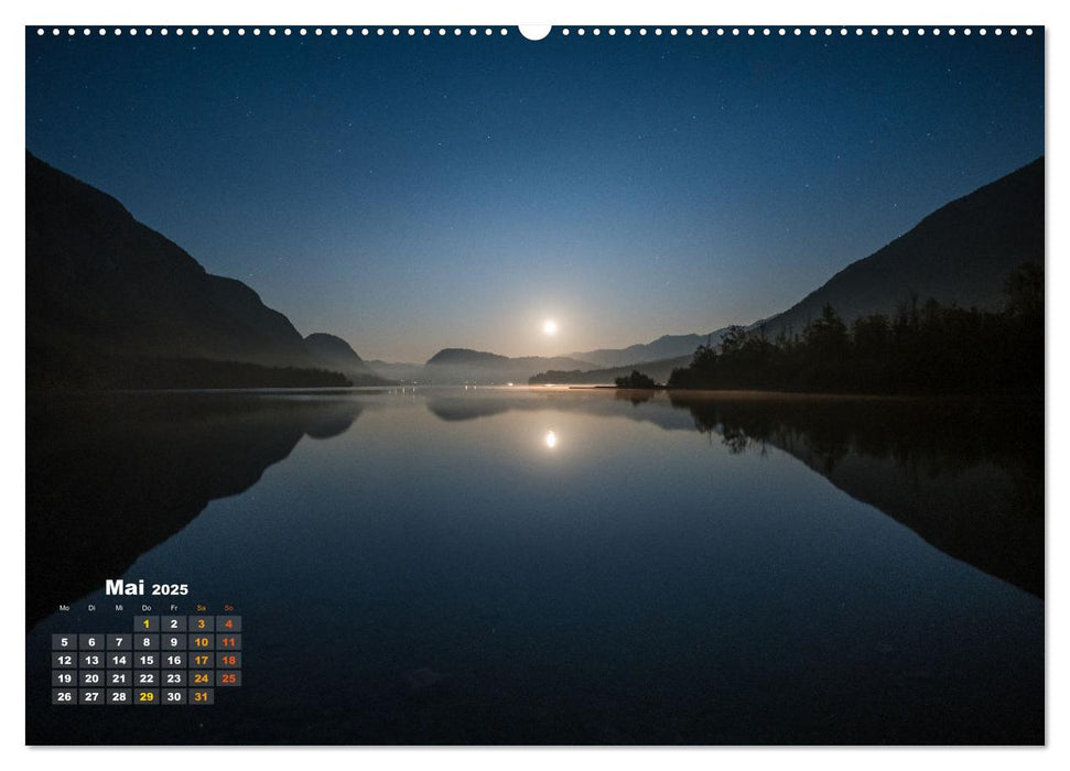 Night shift - Fotografie im Licht der Nacht (CALVENDO Premium Wandkalender 2025)