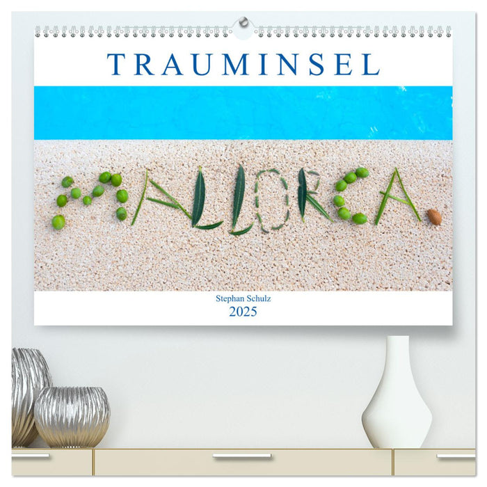 Mallorca Trauminsel im Mittelmeer (CALVENDO Premium Wandkalender 2025)