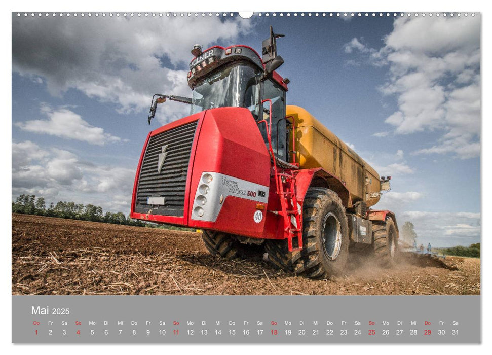 Landtechnik im Einsatz (CALVENDO Premium Wandkalender 2025)