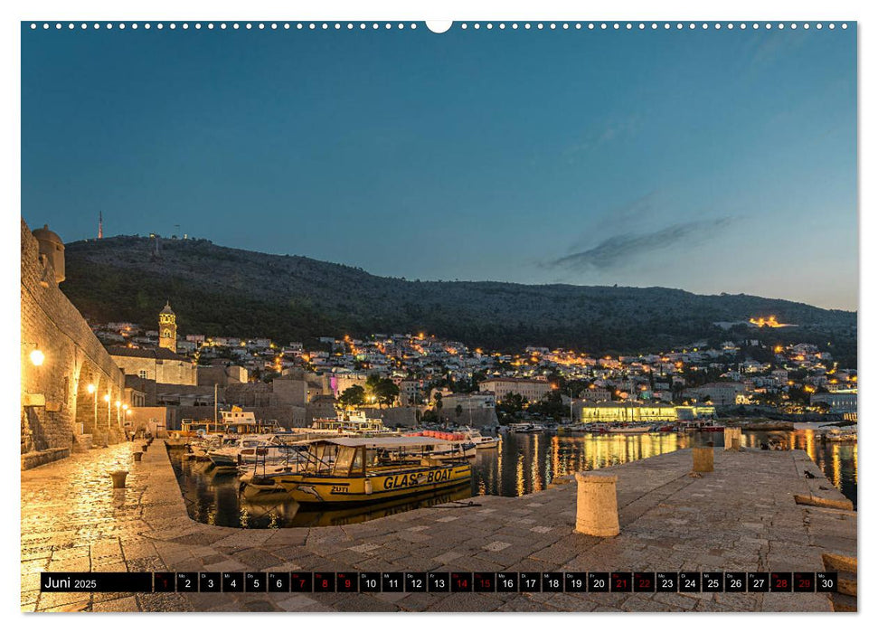 Dubrovnik zur blauen Stunde (CALVENDO Wandkalender 2025)