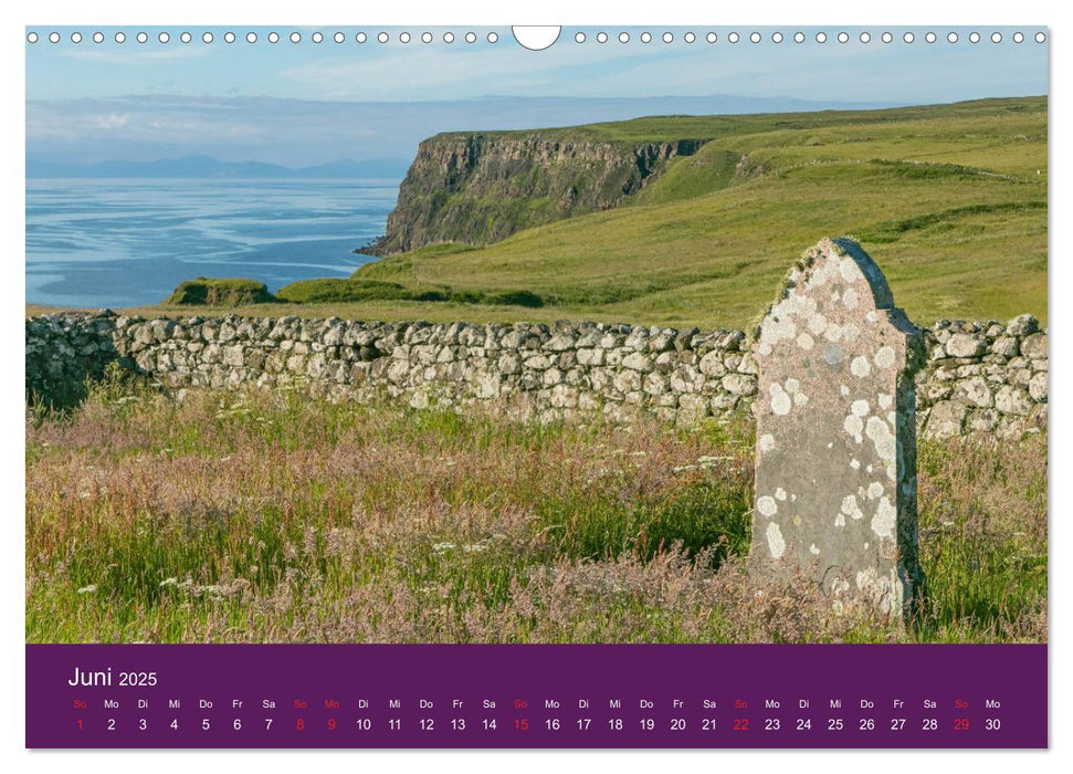 Geheimnisvolles Schottland (CALVENDO Wandkalender 2025)