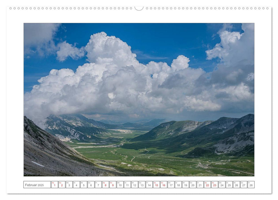 Wolken von morgens bis abends (CALVENDO Premium Wandkalender 2025)