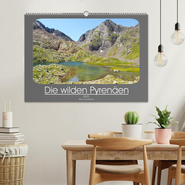 Die wilden Pyrenäen (CALVENDO Wandkalender 2025)