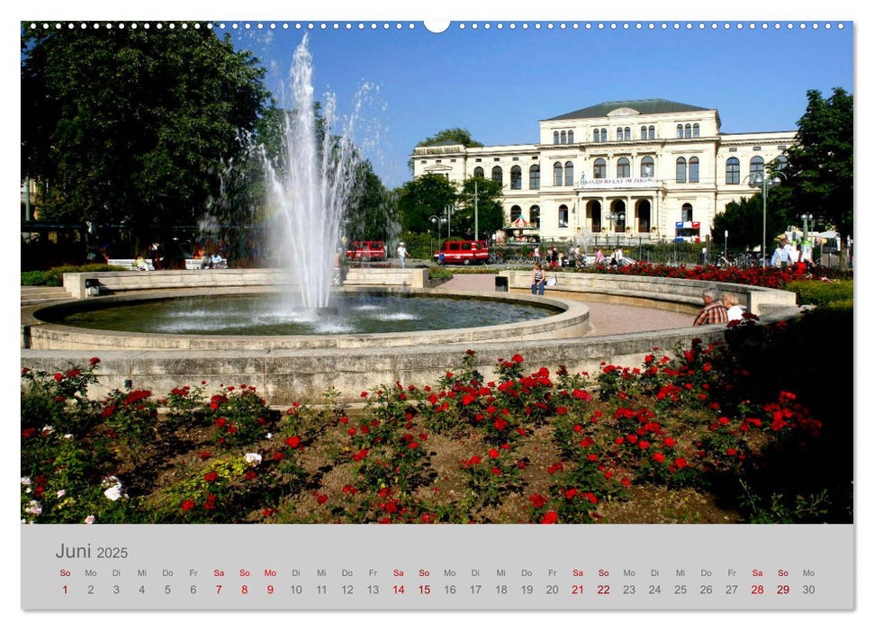 Frankfurt am Main Wolkenkratzer und Fachwerk (CALVENDO Premium Wandkalender 2025)