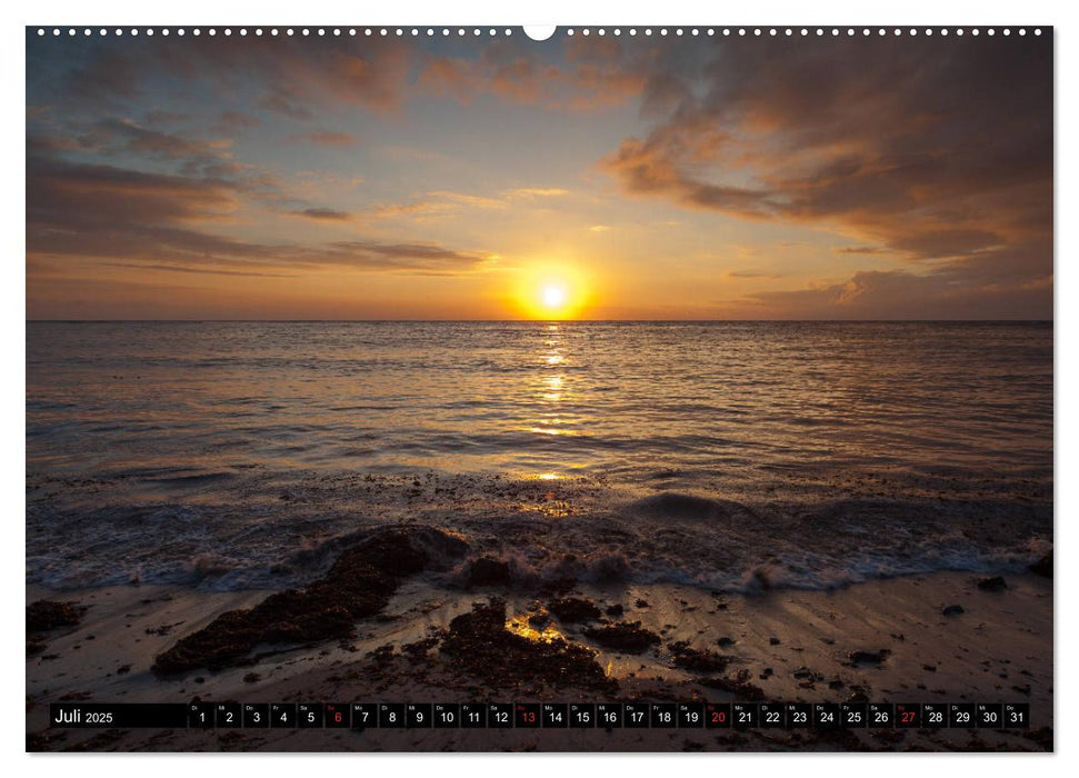 Blick aufs ruhige Meer (CALVENDO Premium Wandkalender 2025)