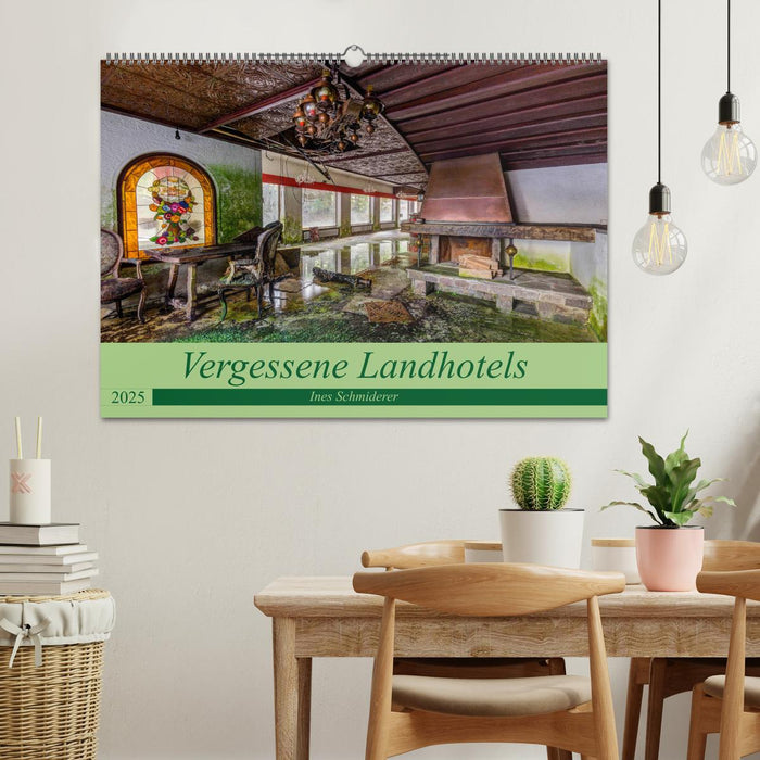 Vergessene Landhotels (CALVENDO Wandkalender 2025)