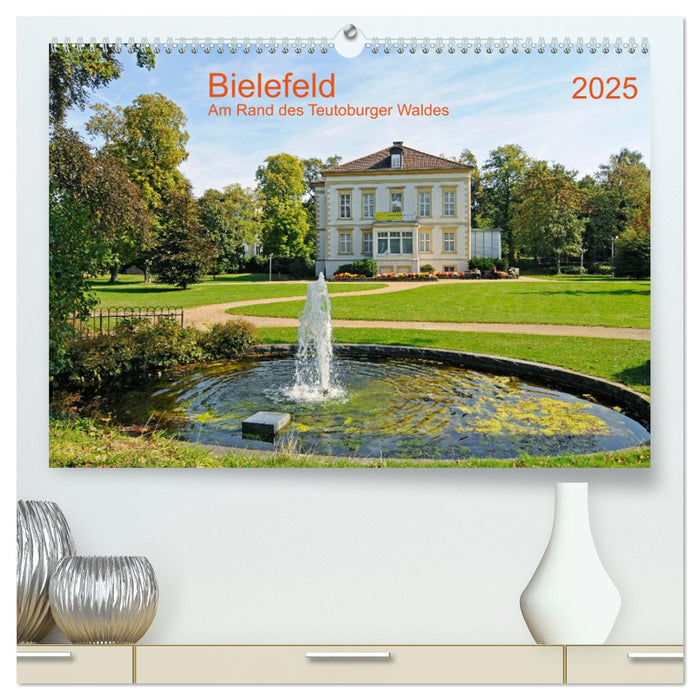 Bielefeld Am Rand des Teutoburger Waldes (CALVENDO Premium Wandkalender 2025)