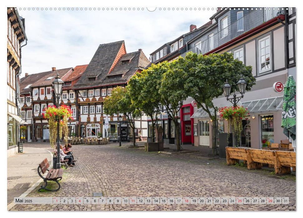 Historisches Fachwerk - Stadt Einbeck (CALVENDO Premium Wandkalender 2025)