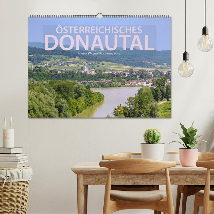 Österreichisches Donautal (CALVENDO Wandkalender 2025)