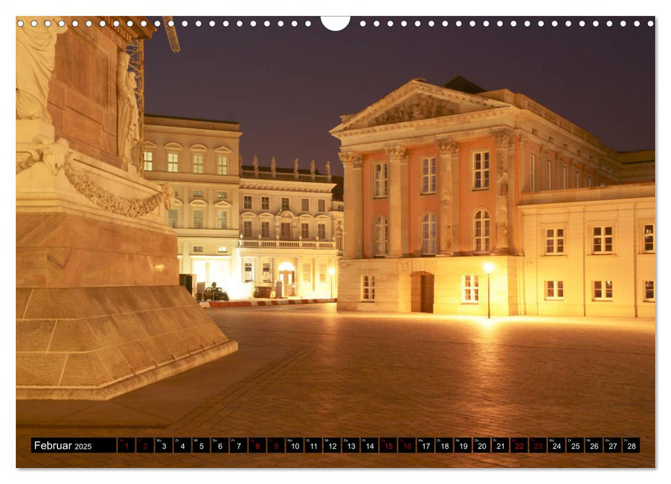 Potsdam zwischen Nacht und blauer Stunde (CALVENDO Wandkalender 2025)