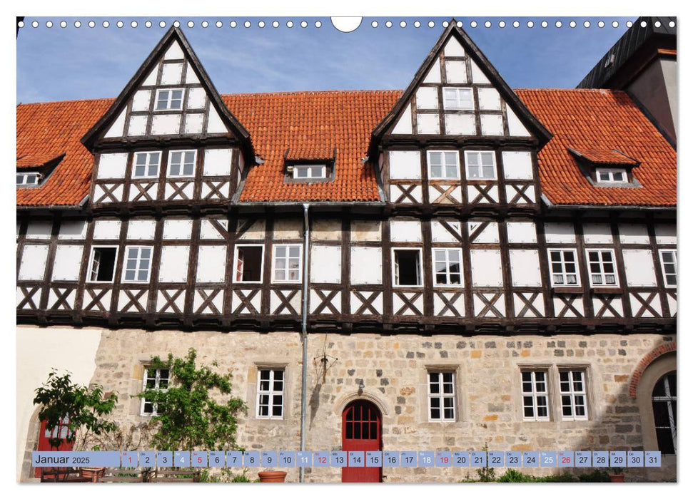 Quedlinburg - Stadt mit 1.200 Fachwerkhäusern (CALVENDO Wandkalender 2025)