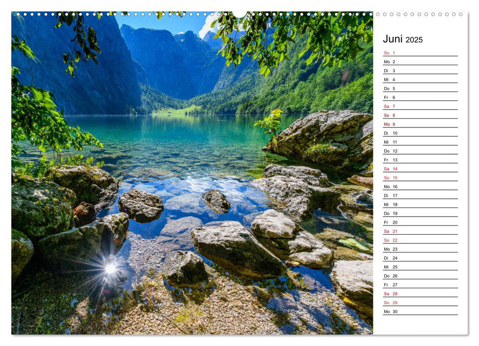 Servus am Königssee - Zu Besuch am bekanntesten Gebirgssee Bayerns (CALVENDO Premium Wandkalender 2025)