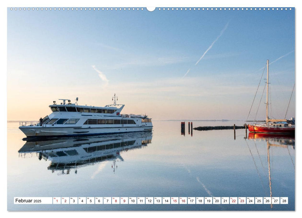 Schiff und Segel - HIDDENSEE (CALVENDO Wandkalender 2025)