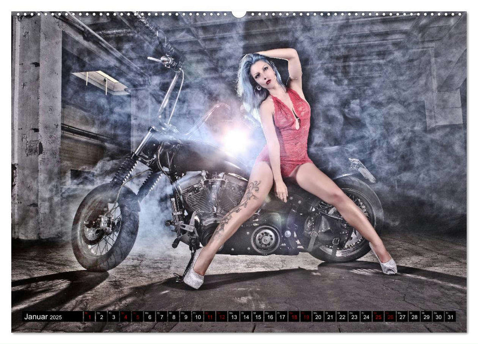 Motorräder & Sexy Girls (CALVENDO Premium Wandkalender 2025)