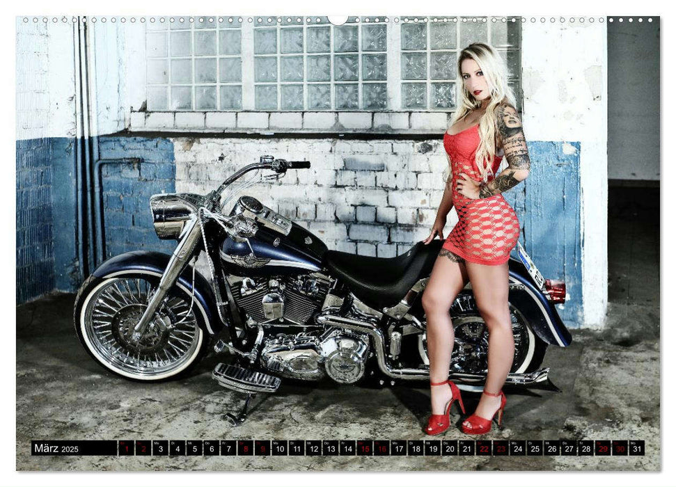 Motorräder & Sexy Girls (CALVENDO Premium Wandkalender 2025)