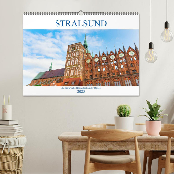 Stralsund - die historische Hansestadt an der Ostsee (CALVENDO Wandkalender 2025)