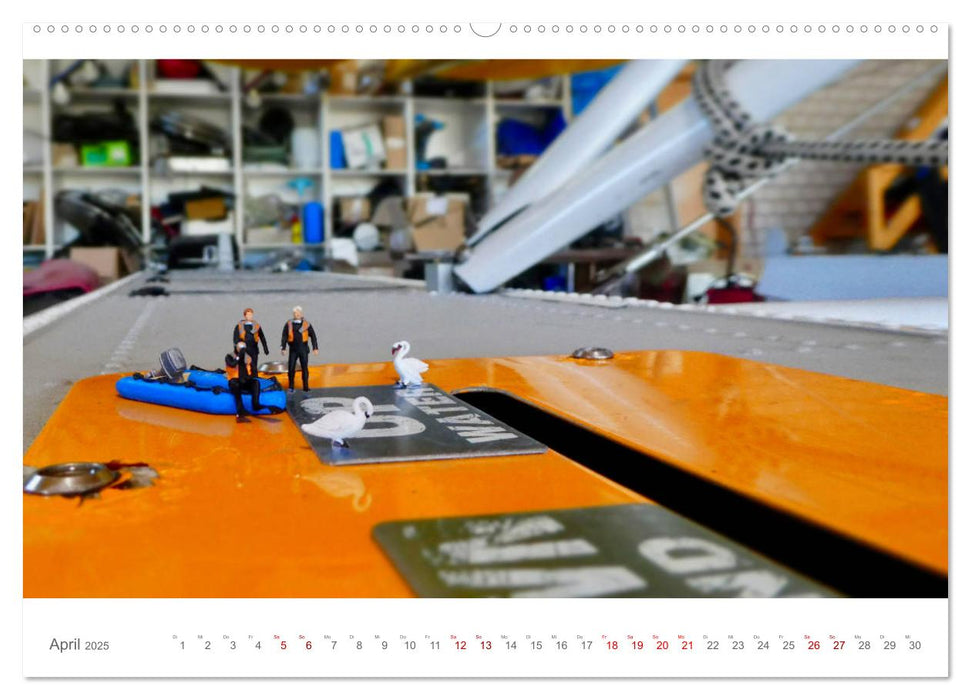 Follow me - kleine Leute am Flugplatz (CALVENDO Premium Wandkalender 2025)