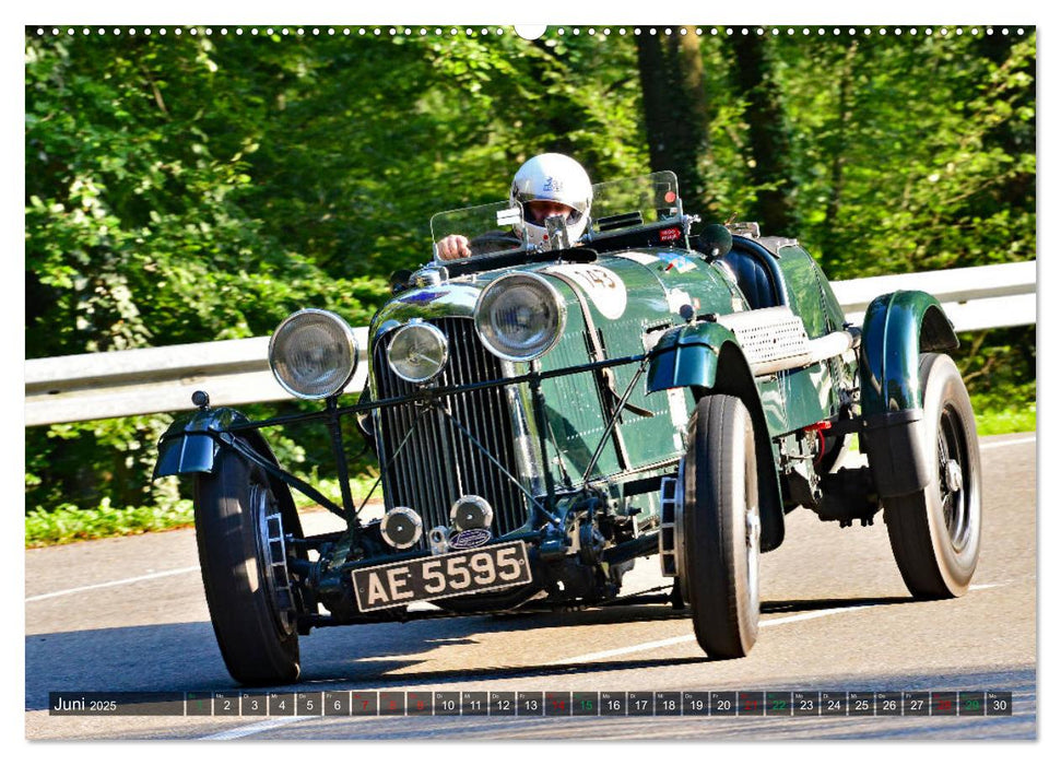 Adel verpflichtet - Englische Oldtimer am Berg (CALVENDO Wandkalender 2025)