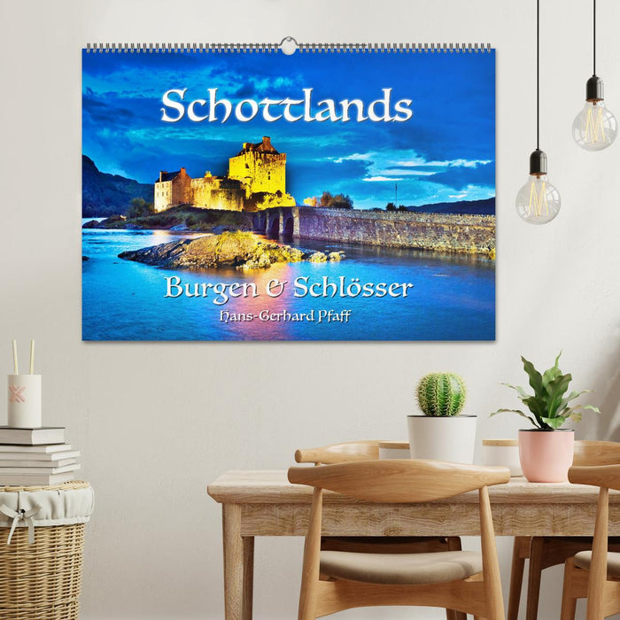 Schottlands Burgen und Schlösser (CALVENDO Wandkalender 2025)