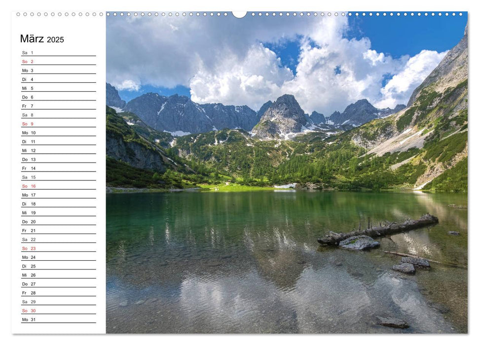 Im Land der Berge (CALVENDO Premium Wandkalender 2025)