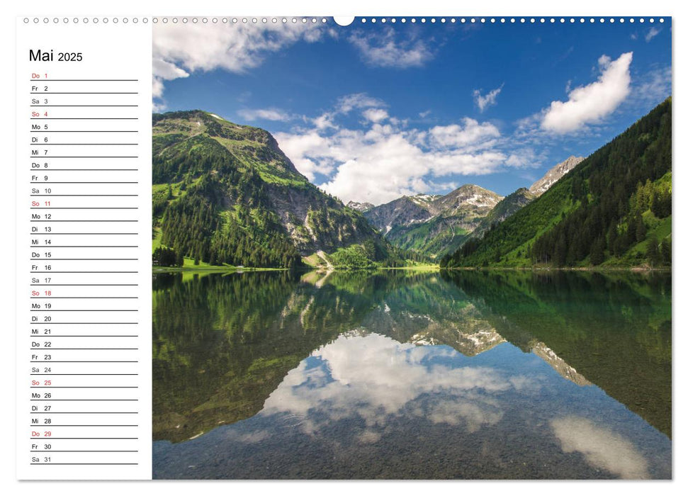 Im Land der Berge (CALVENDO Premium Wandkalender 2025)