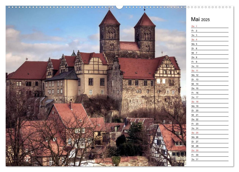 Fachwerkhäuser im Harz (CALVENDO Premium Wandkalender 2025)